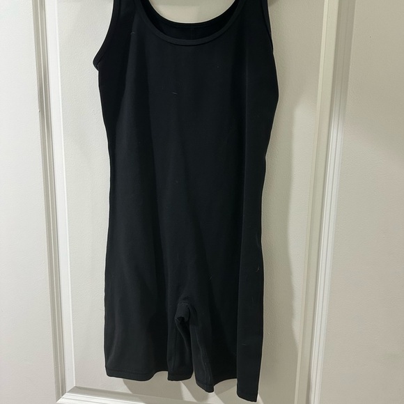 Aritzia Pants - Aritzia TNA Black Romper